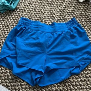 Lululemon hotty hot 2.5 inch high rise